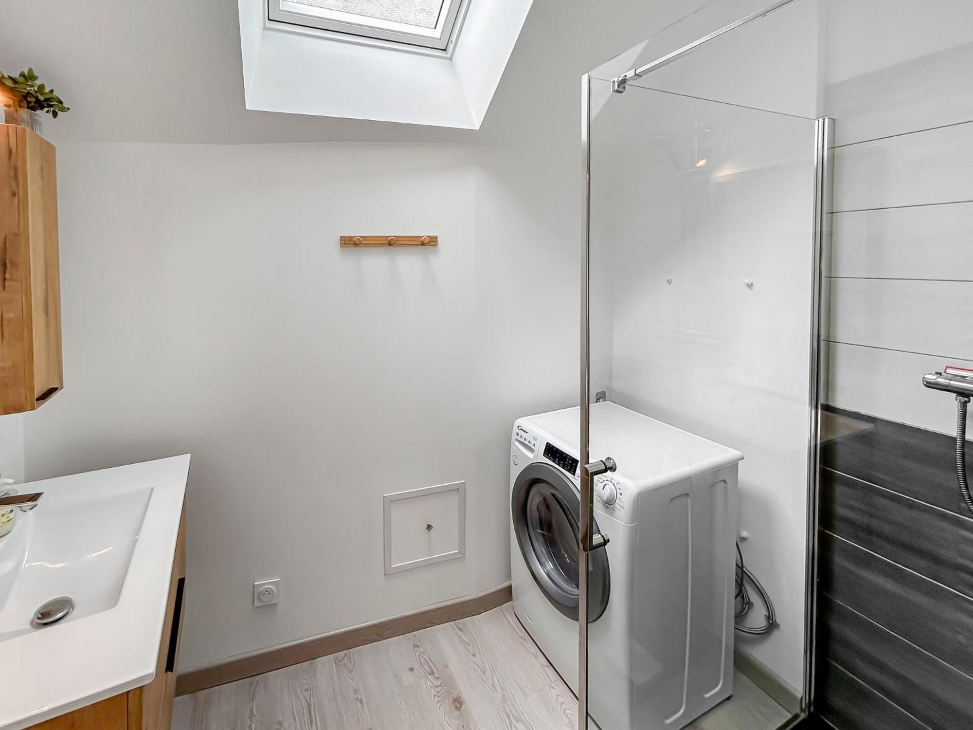 L'Atypique Hyper Centre Wifi Et Netflix Gratuit Apartment Mayenne Exterior photo