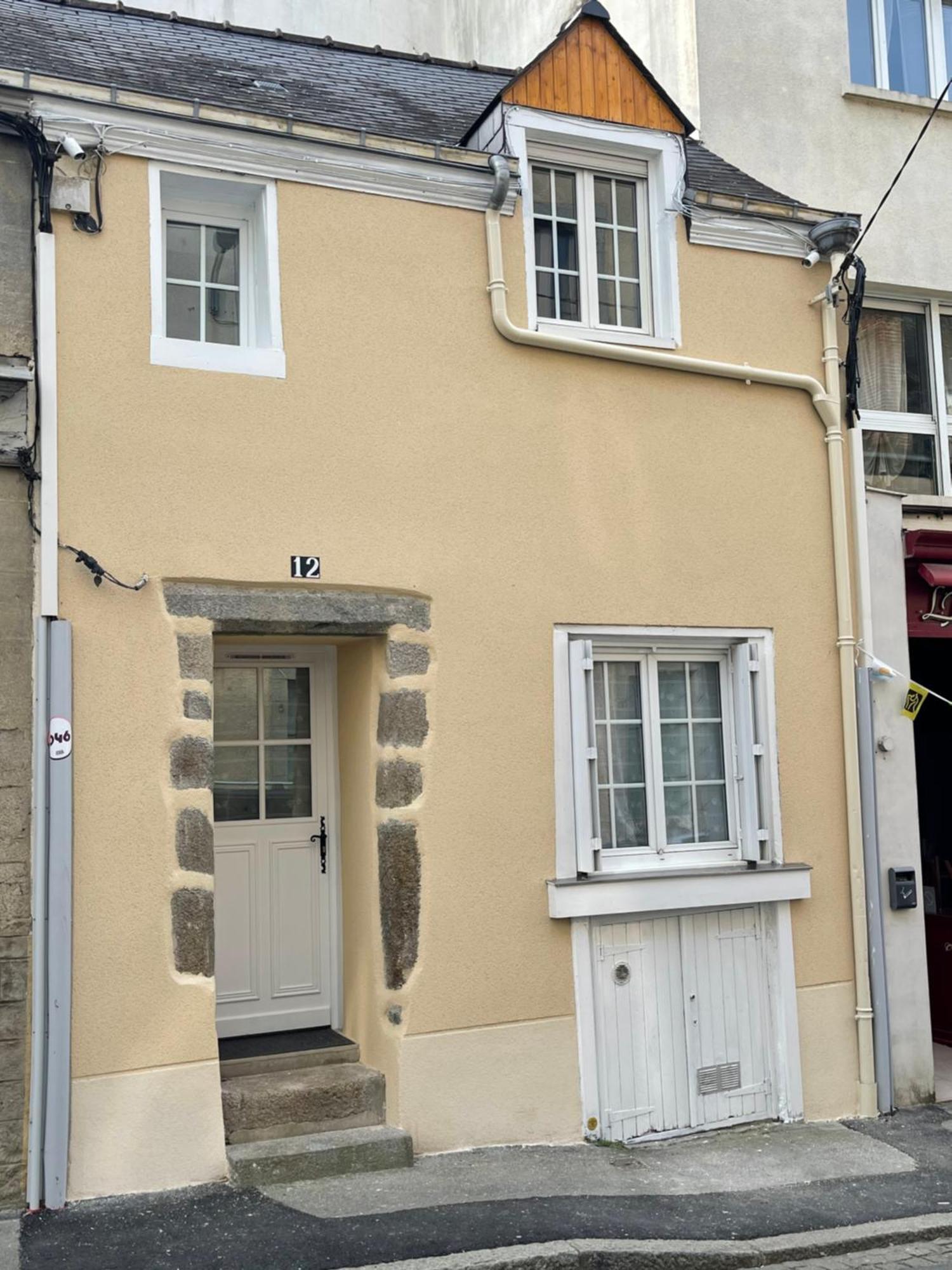 L'Atypique Hyper Centre Wifi Et Netflix Gratuit Apartment Mayenne Exterior photo